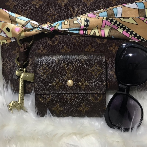 Louis Vuitton Handbags - Louis Vuitton Elise Monogram Compact Wallet